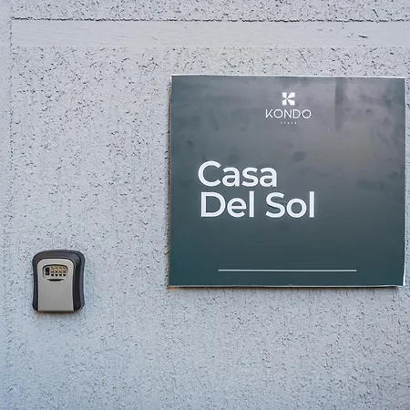 Casa Del Sol By Appartement Tirana
